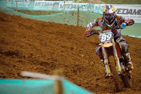 门兴格拉德巴赫中场组合默契，门兴格拉德巴赫最近战绩