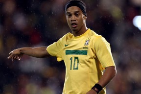 开云首页登录-“青训科技创新突破，用科技开启青少年足球新纪元”，青少年足球技术基础训练图解pdf