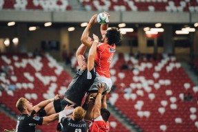 阿根廷队胜利可期，向前冲刺，阿根廷队赢了