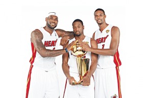 大型漂流探险赛，激流中奋勇搏击的水上竞技，漂流比赛项目都有什么